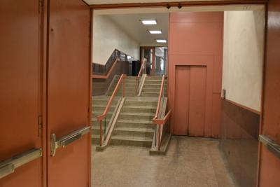 ElevatorUpkeep_PedwayElevator_Zarley_12.8.17