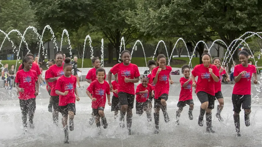 Navy Pier invites everyone to embrace summer with YES! (Photo | Navy Pier)