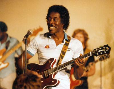 Buddy Guy was one of the honorees at the Chicago History Museum's "Making History Awards." (Wikimedia Commons photo by Bubba73)