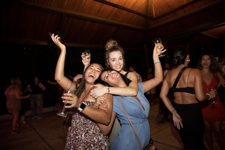 Lincoln Park Zoo kicks off adults-only summer events image one