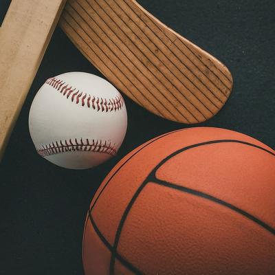 Chicago Sports Network (CHSN) will deliver more than 300 live Blackhawks, Bulls and Sox games annually. (Shutterstock AI)
