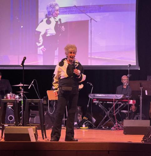Cook County Treasurer Maria Pappas introduces Candace Jordan onstage. (Photo by Candace Jordan)