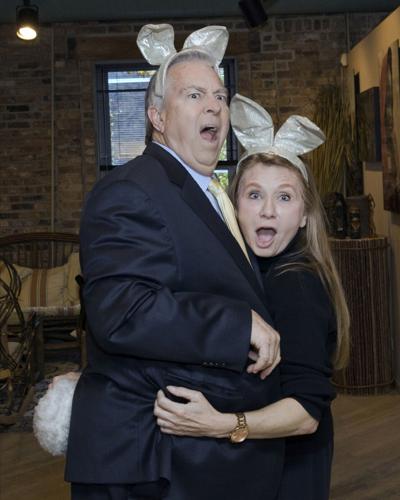 Bill Kurtis and Donna La Pietra showing their playful sides. (Mila Samokhina photo)