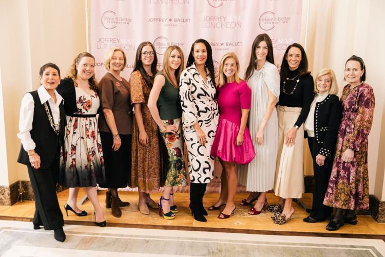 Women's Board President Farissa Knox, JoffreyNext Co-Chairs Jo Ferguson, Anne Forman and the JoffreyNext Committee. (Photo Kyle Flubacker)
