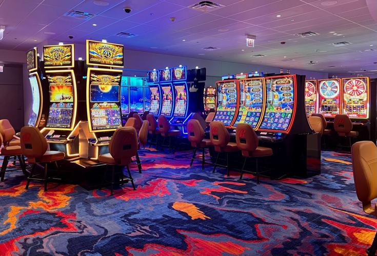 Colorful carpeting and a sea of slots. (Photo by Candace Jordan)