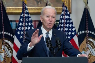 Biden shows support for UAW strike with visit to Michigan picket line
