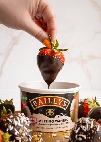 Dolci Frutta's new Bailey's Irish Cream flavored melting wafers are now available.