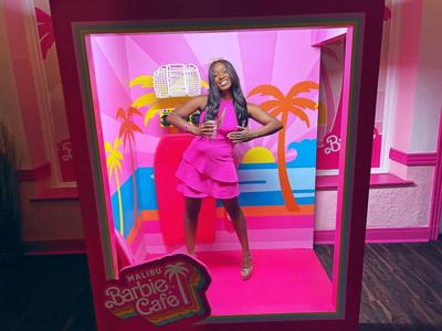 Malibu Barbie Cafe Doll Box