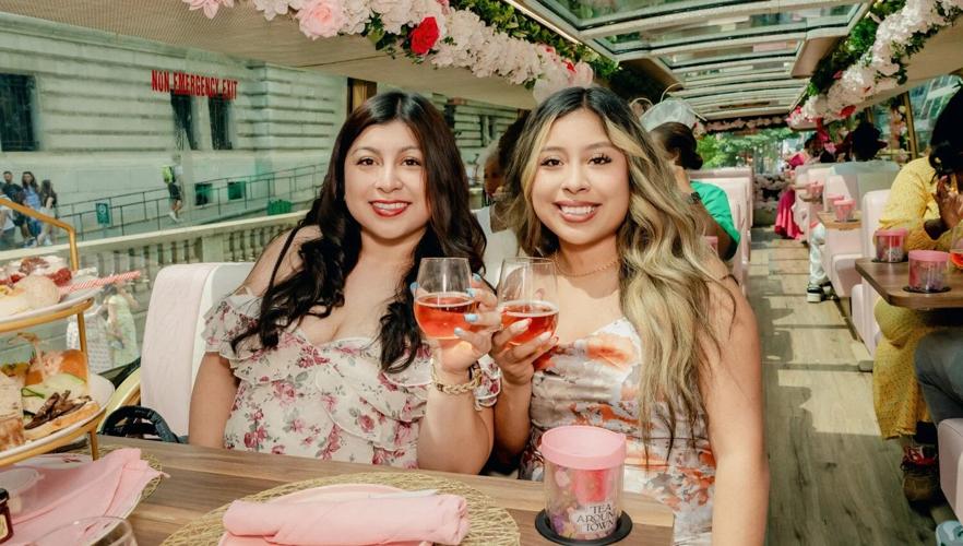 Chicago Tea Trolley Tour-  (Photo | Chicago Tea Trolley)