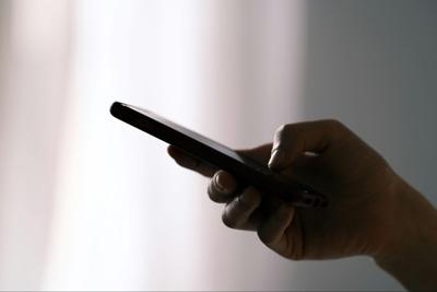 Illinois Tollway warns drivers about fake texts claiming unpaid tolls