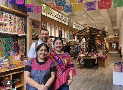 World Business Chicago’s cultural showcase program was first piloted with Colores Mexicanos located in a previously vacant retail space on the Mag Mile.