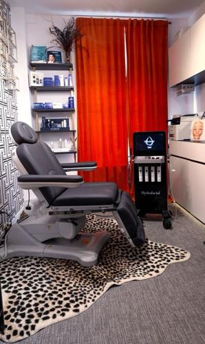 THRIVE in 2025 with Michigan’s Avenue new wellness and aesthetics clinic