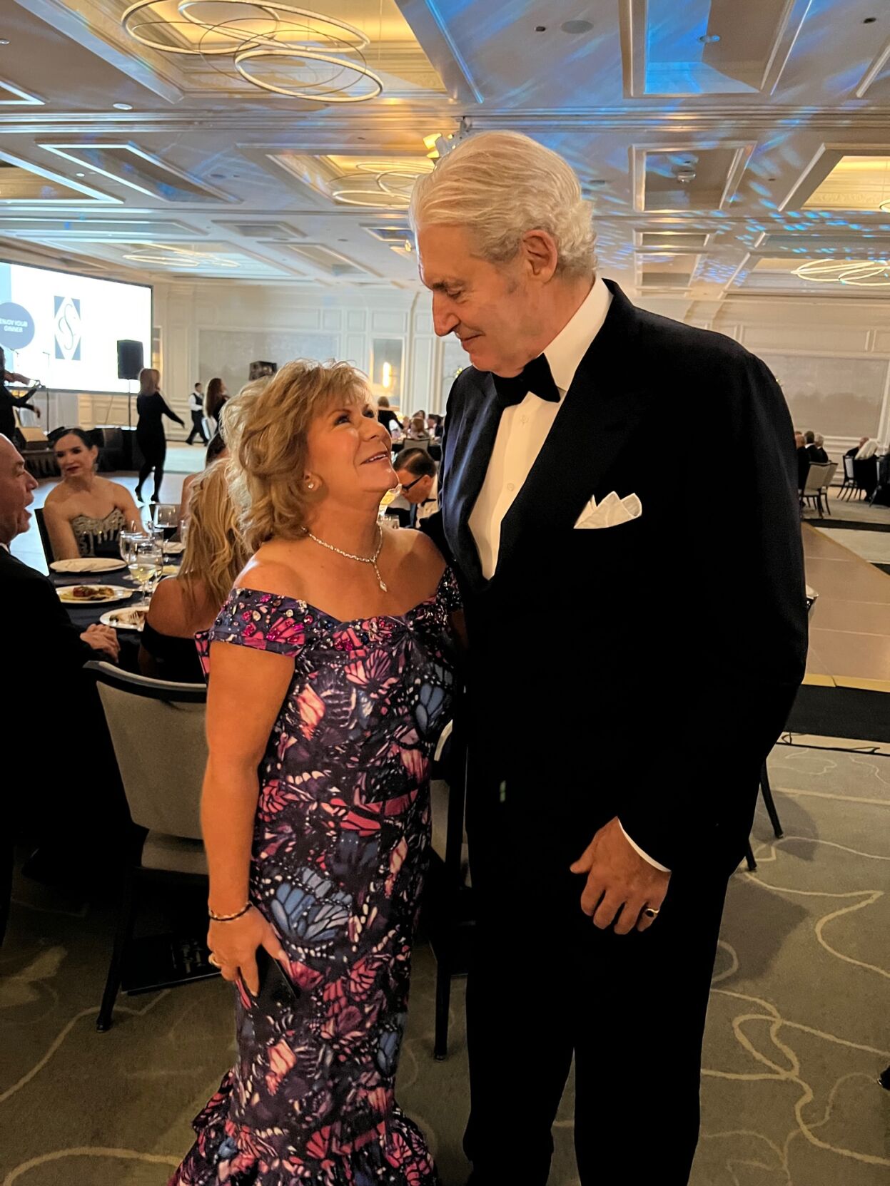 Event chair Patty Marx with actor Michael Nouri, who served as emcee. (Photo by Candace Jordan)