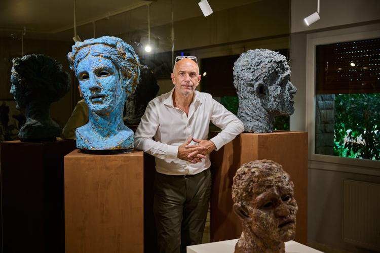 Sculptor George Petrides with works from his Hellenic Heads exhibition _ Photo credit Christos Simatos.jpg