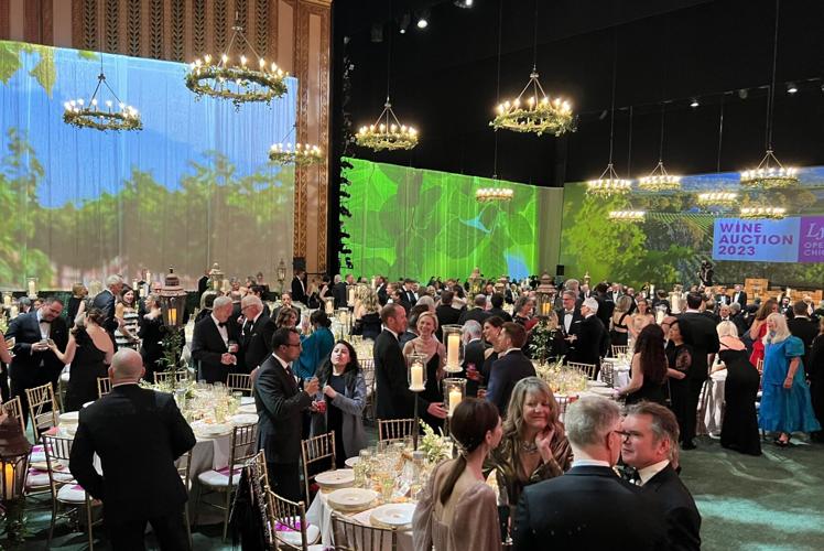 2023 Lyric Opera wine auction stage set 2
