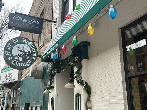 Says cheers to Christmas spirit at Chicago's most festive bars and restaurants