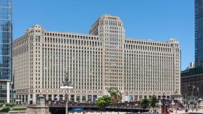 The Merchandise Mart hosts inaugural 4-day Chicago Art Fair