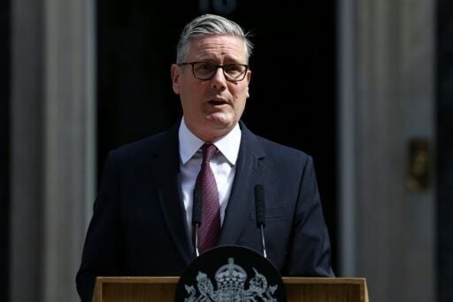Keir Starmer said he would remain as UK prime minister until Labour elects its new leader