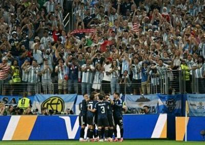 Argentina celebrate midfielder Giovani Lo Celso's goal