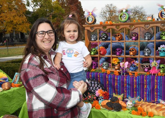 Brookfield Zoo Chicago lights up fall with festive events & holiday magic