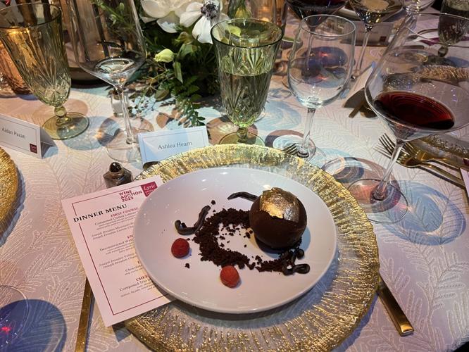 2023 lyric opera wine auction dessert