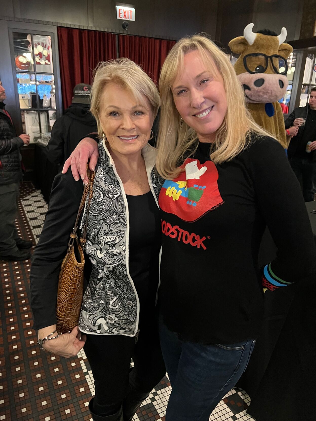 Sandy Golub (right) and friend. (Photo by Candace Jordan)