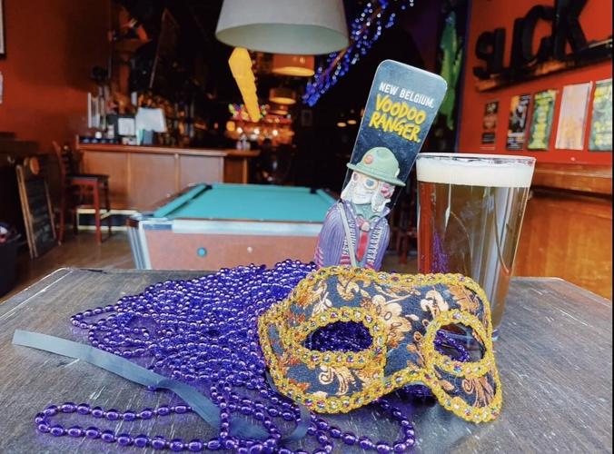Celebrate Mardi Gras in Chicago with paczki, king cake, drink specials, and more