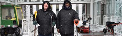 Aon Center workers ready for snow