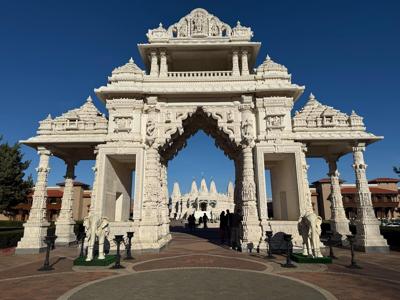 Visit a divine masterpiece at BAPS Bartlett