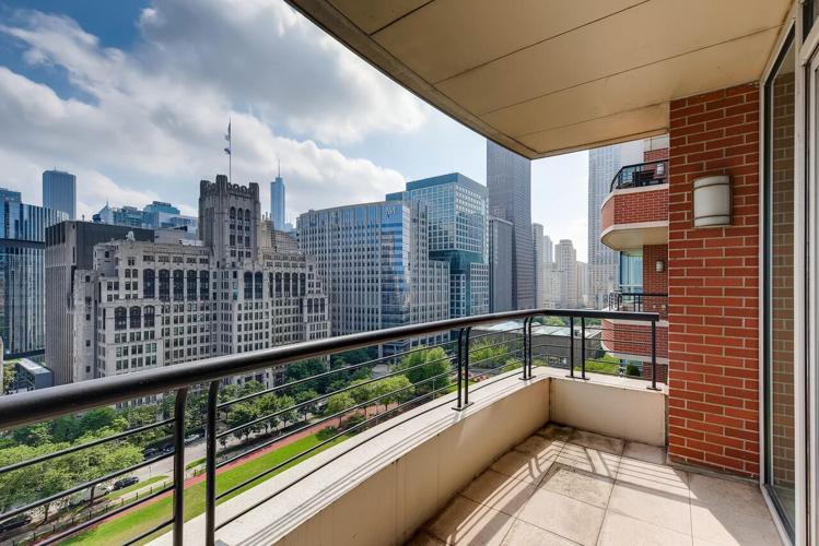 The Belvedere listing image: Redfin, https://www.redfin.com/IL/Chicago/270-E-Pearson-St-60611/unit-1402/home/12658993