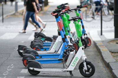 Lime scooters may be a new addition to the Lakefront Trail 1