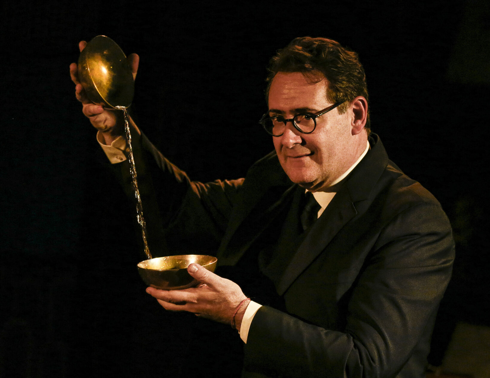 Dr. Ricardo Rosenkranz returns as the Physician Magician - Photo Courtesy_ Physician Magician_3.jpg