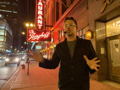 Adam Selzer leading a ghost tour in the Loop2