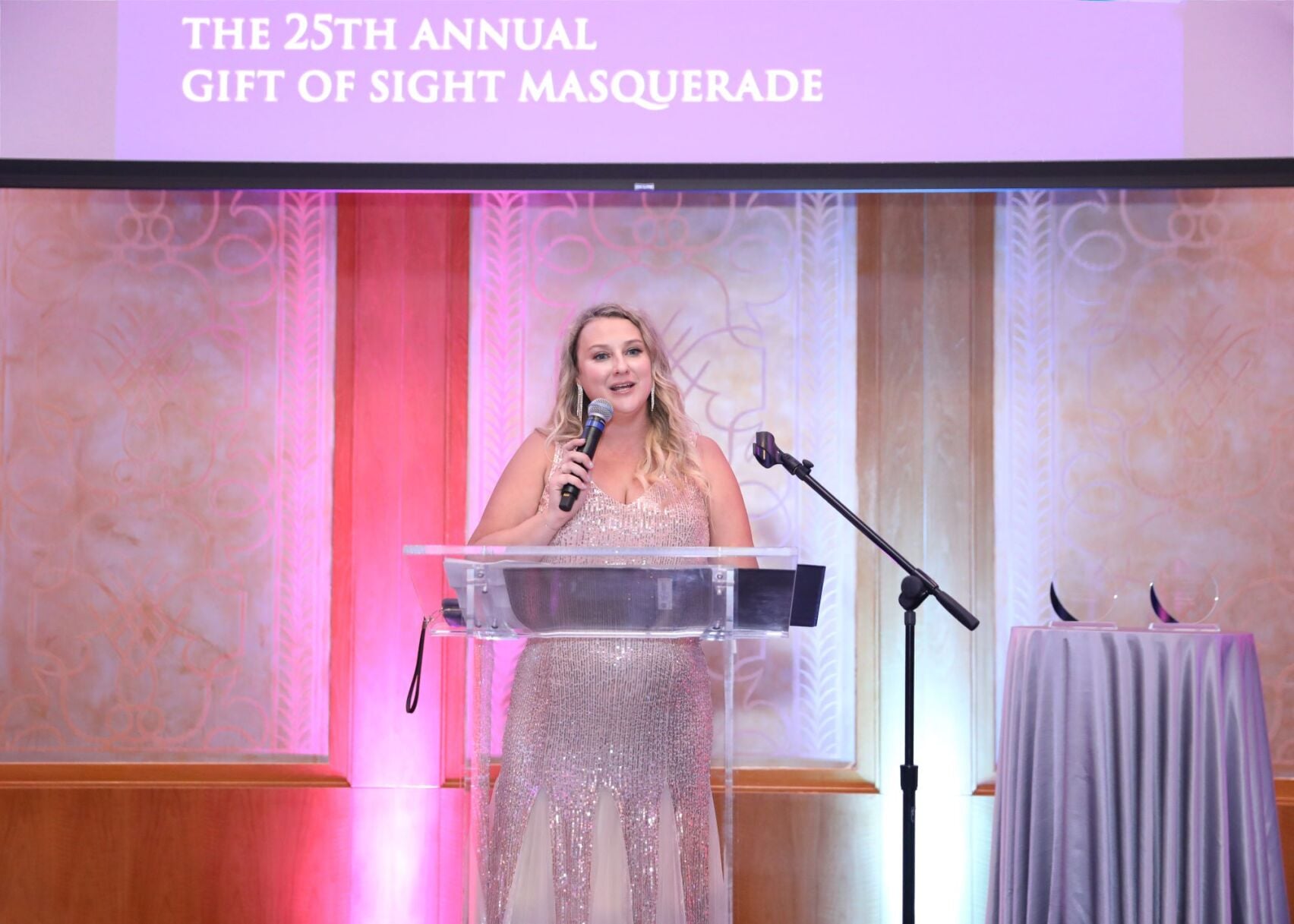 Marta Garczarczyk, Eversight Director of Philanthropy, explained the nonprofit's mission. (Photo by Mila Samokhina)