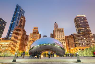 This summer, Chicago experienced historic growth in tourism, with hotel bookings and revenue reaching unprecedented levels. (Shutterstock photo by Sean Pavone)