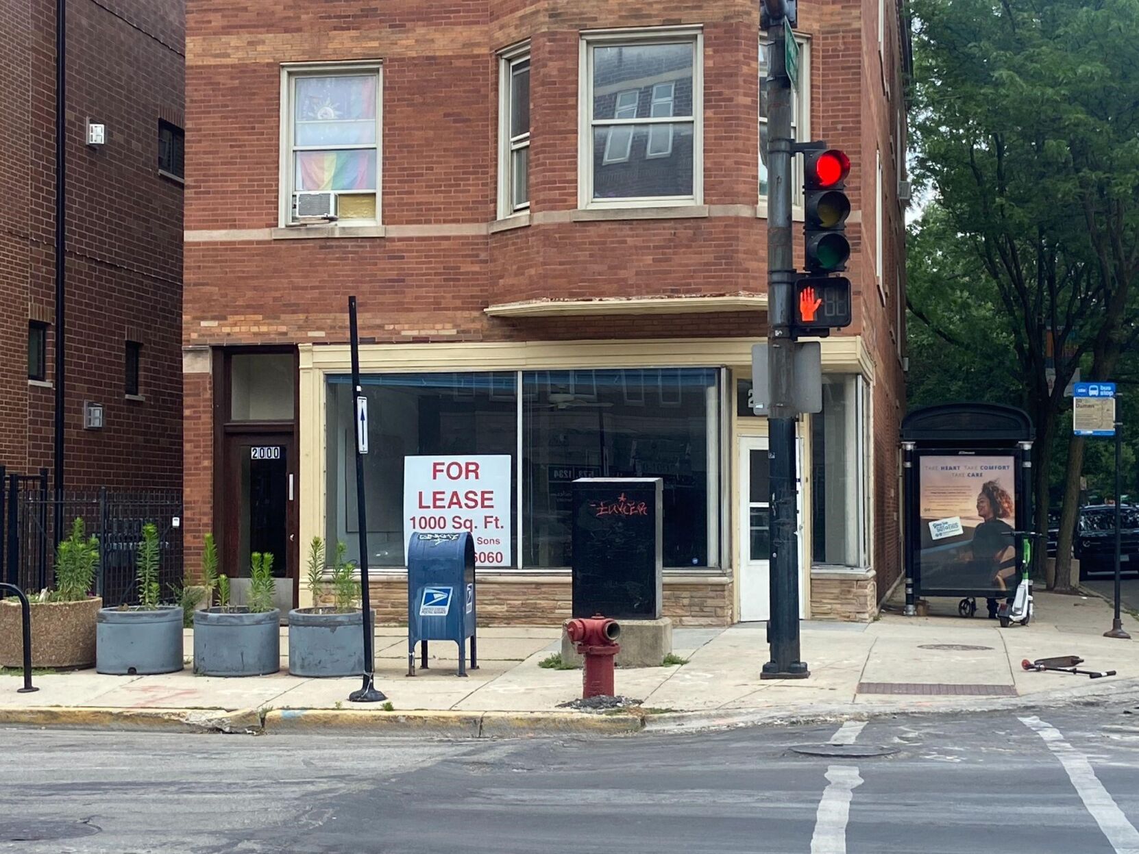 New ordinance regulating vacant storefront across Chicago gets City Council approval