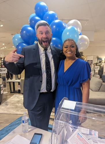 Will Harris, Darvin Furniture & Mattress President, with Tonya Francisco, WGN-TV host "Daytime Chicago," at an earlier furniture giveaway.