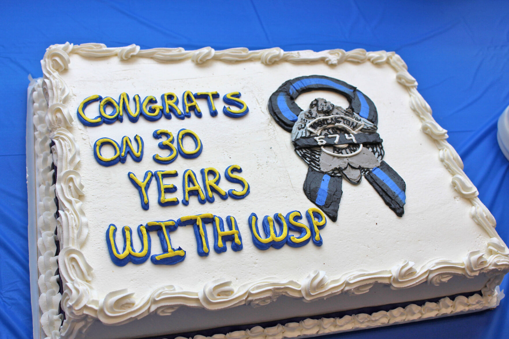 A million miles WSP applauds retiring Naselle trooper South County News chinookobserver photo
