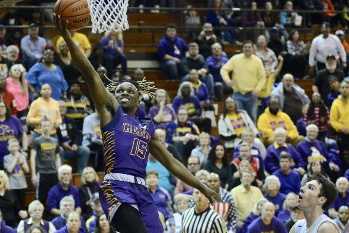 Thomas Giants Deliver Legendary Performance Sports Chronicle Tribune Com