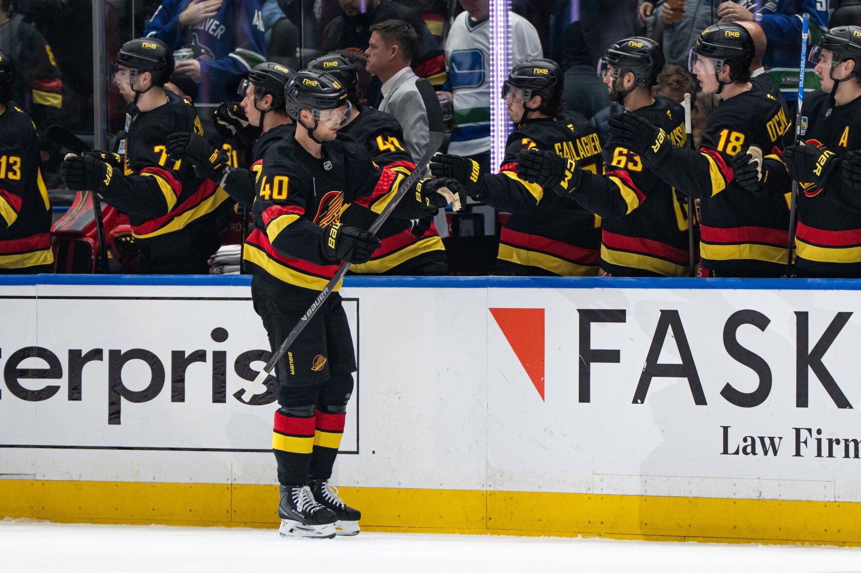 Red Wings Canucks Hockey | Wire | chronicle-tribune.com