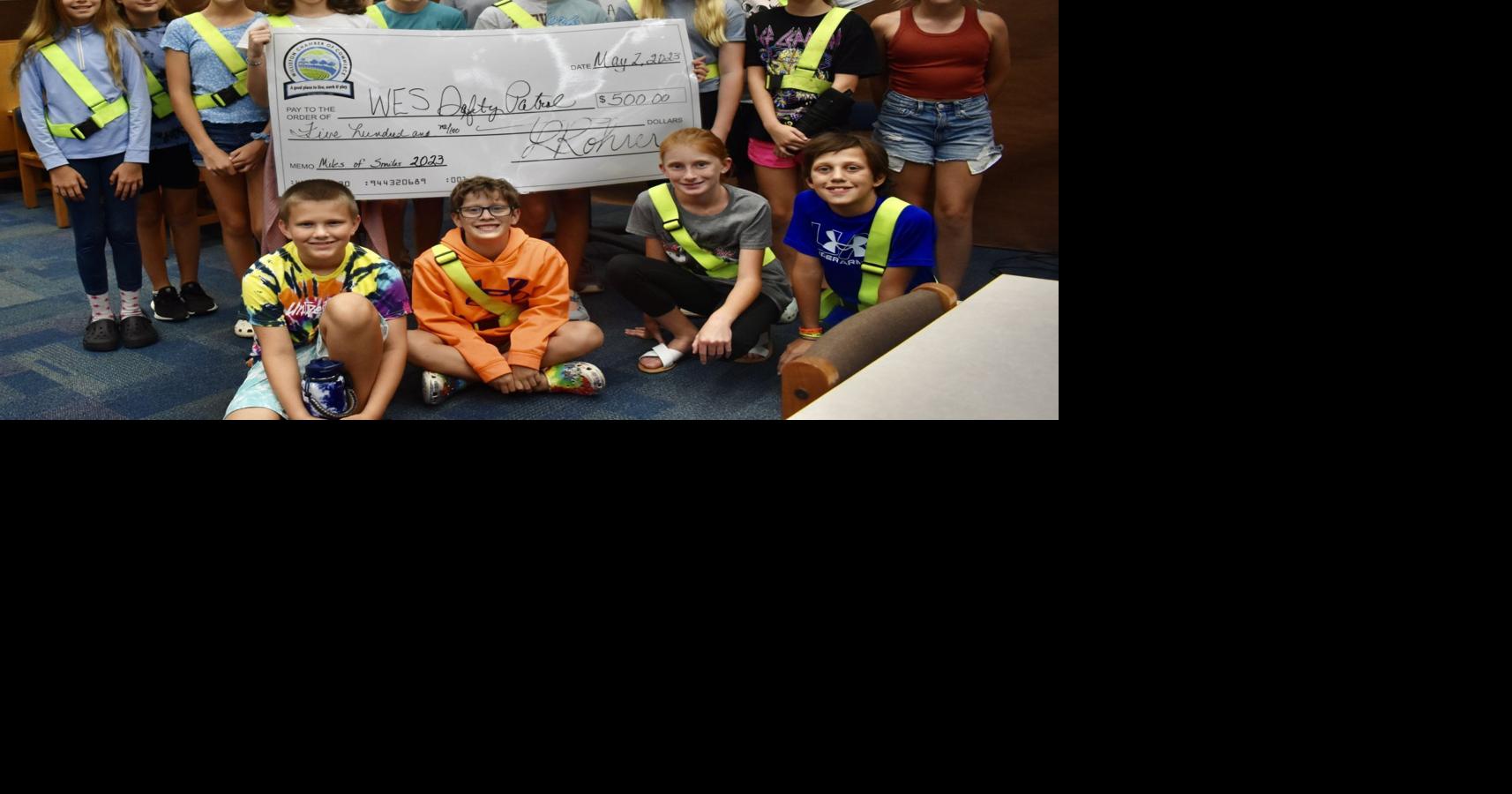 Williston Area Chamber of Commerce makes donation to WES Safety Patrol