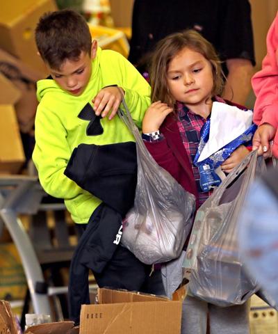 Christmas 2022 Citeus County Fl Help For Presents Gift Wrapping With Purpose: Come Wrap Toys For Local Citrus County  Children; Pick A Day Or Two To Volunteer | Local News | Chronicleonline.com