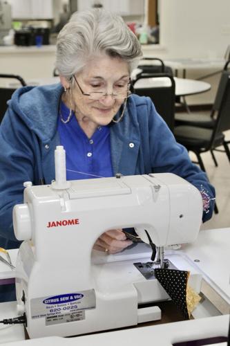 Dunnellon Country Quilters stitch all day | Local News ...