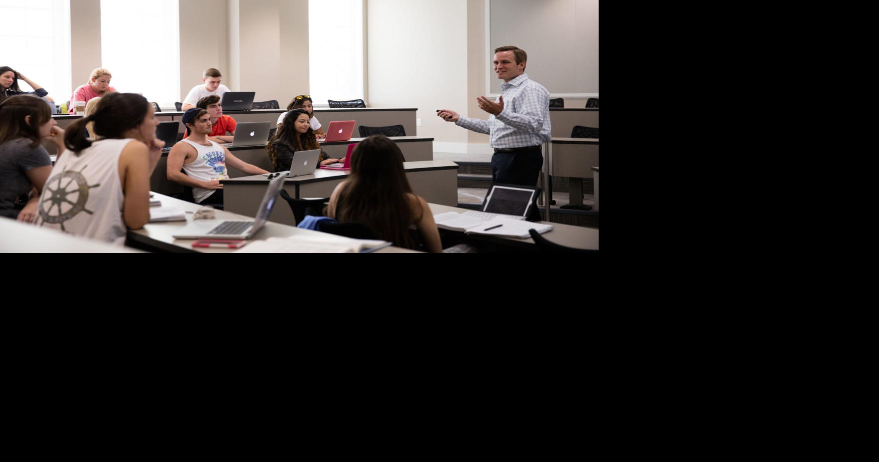 Nearly a third of Florida professors looking for work in another state ...