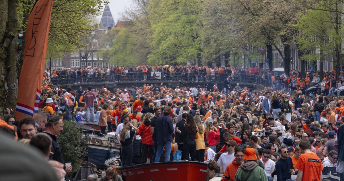 Koning van Nederland Dag |  Natie % Wereld AP Nieuws van de dag