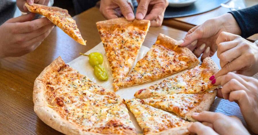 Celebrate timeless simplicity with a classic slice