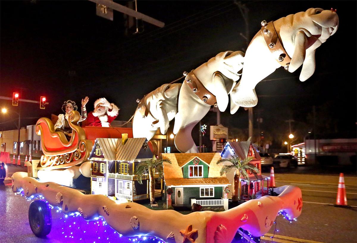 Crystal River rings in the season with festive floats Local News