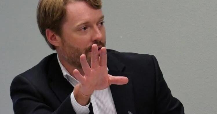 Crystal River council, attorney talk fees, conflict of interest