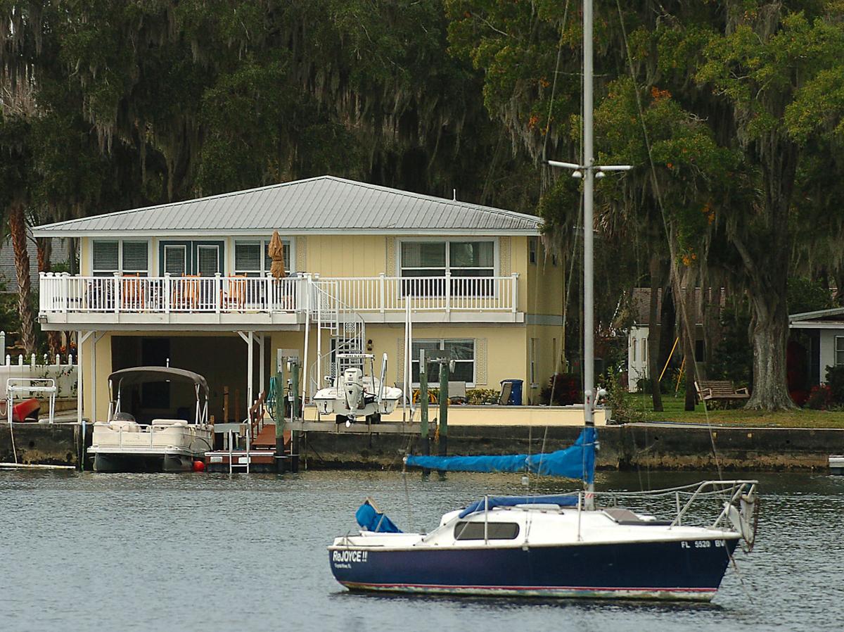 Waterfront homes are big business in Citrus