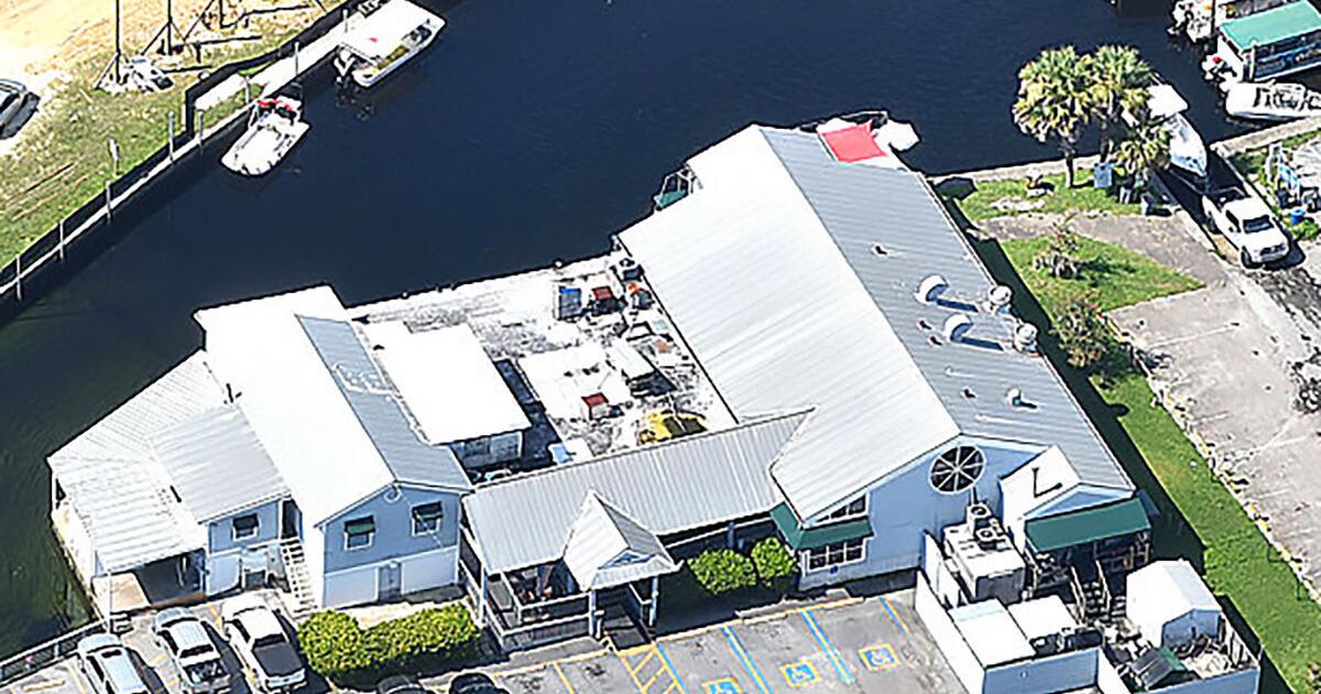 Desai buys Charley's Fish House - Vimarsana News